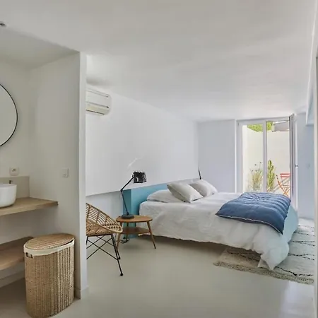 *la Des Pins* Belle Maison Avec Piscine * Aix-en-Provence